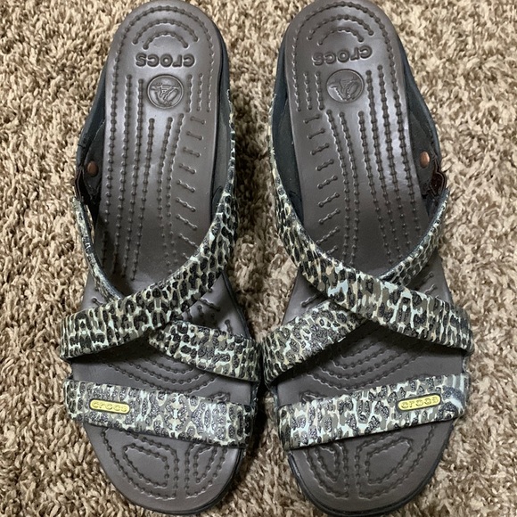 CROCS Shoes - Crocs Cyprus Snakeskin High Heel,Excellent quality & condition woman size 9